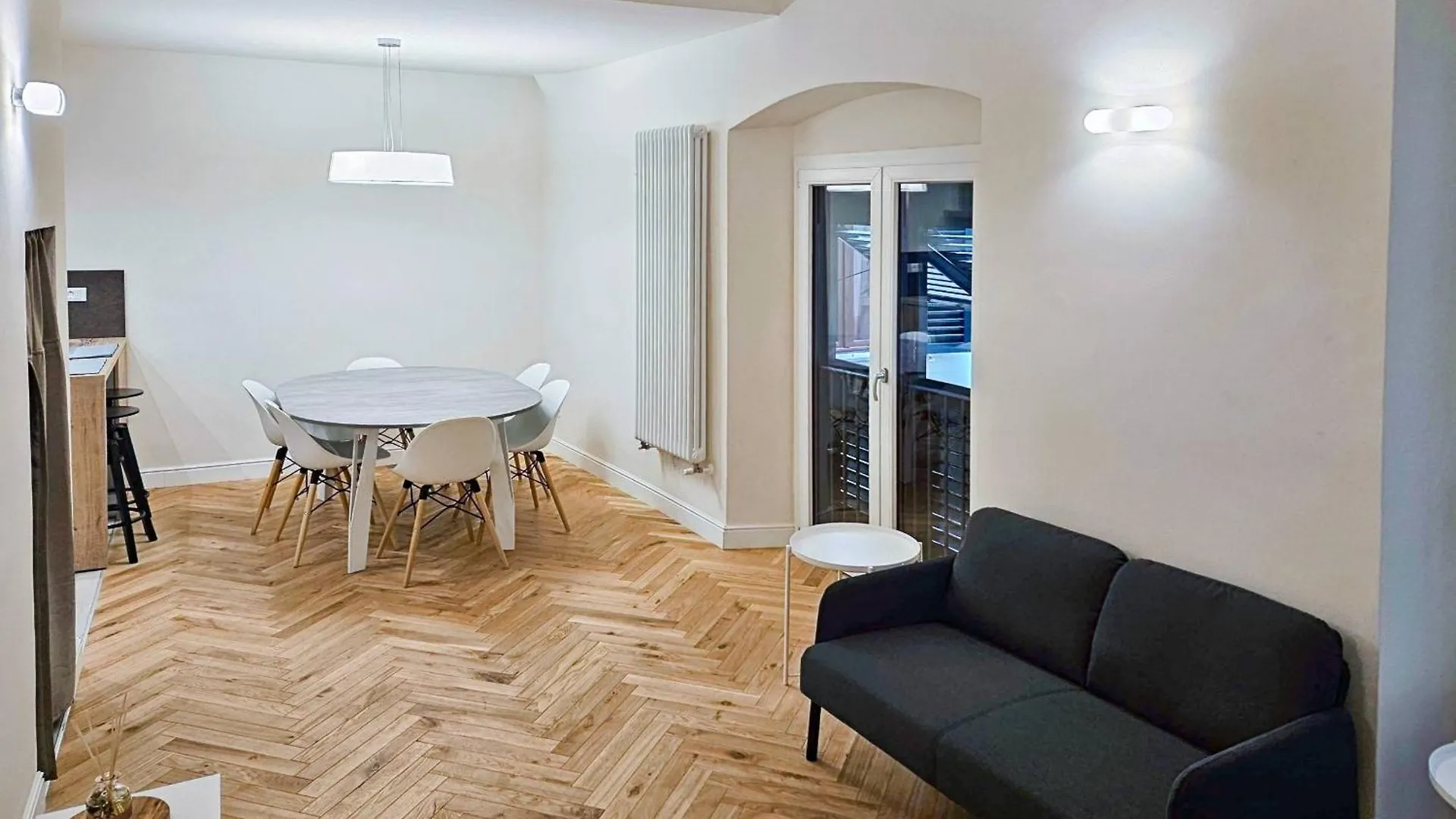 Centralissimo Due Passi Dal Duomo Per Gruppi Apartment Florence Italy