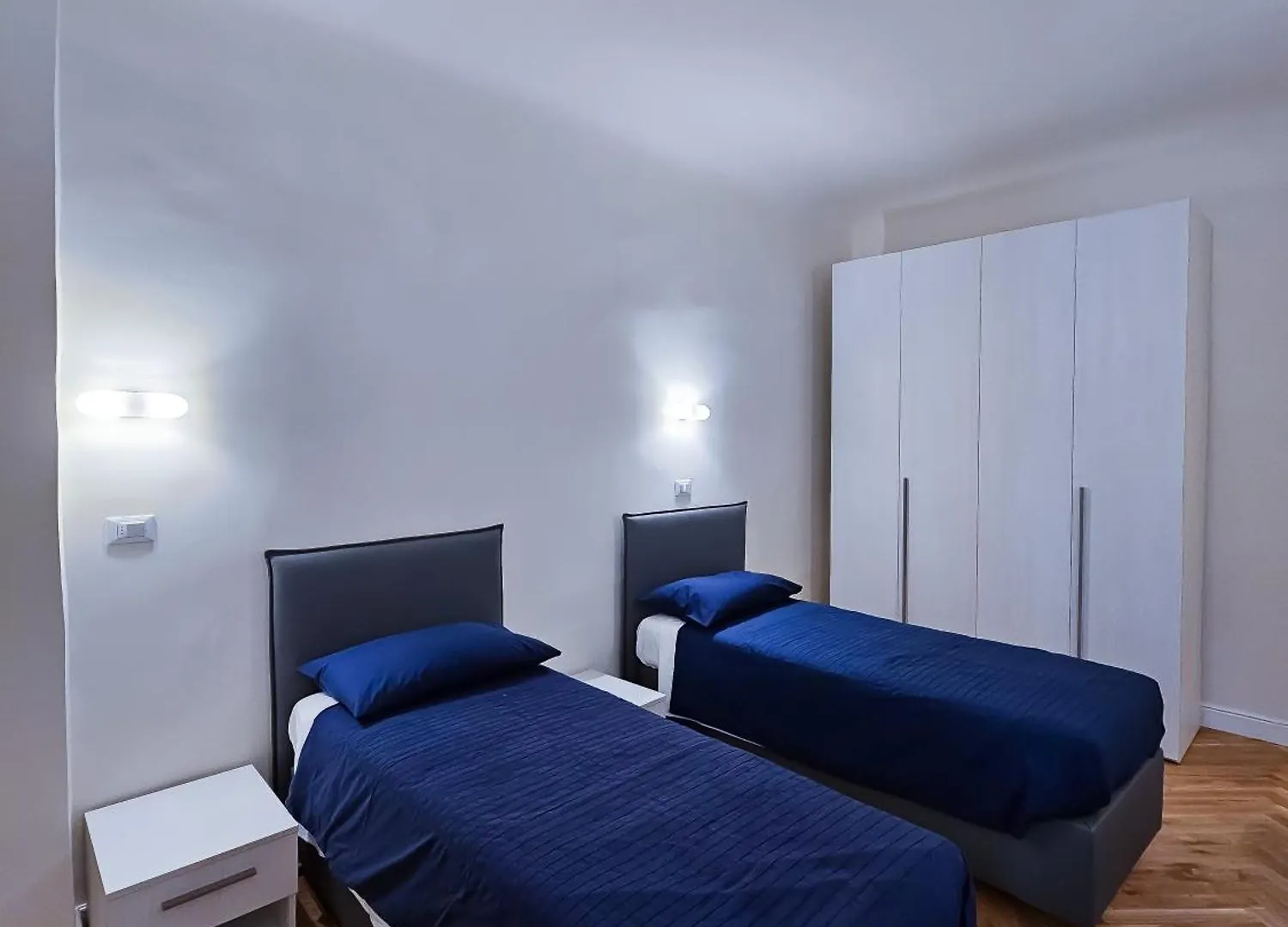 Centralissimo Due Passi Dal Duomo Per Gruppi Apartment Florence