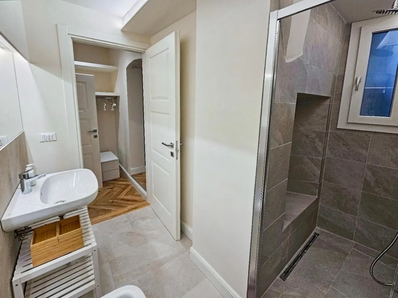 Centralissimo Due Passi Dal Duomo Per Gruppi Apartment Florence Italy