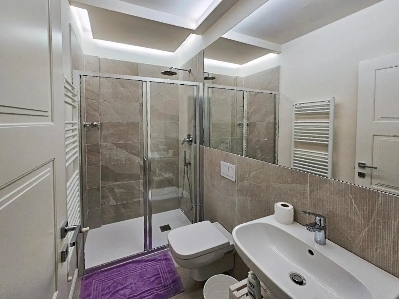 Centralissimo Due Passi Dal Duomo Per Gruppi Apartment Florence